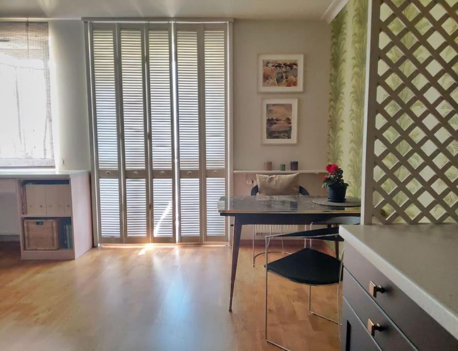 Mallorca Vibe Apartment Wrocław Eksteriør bilde